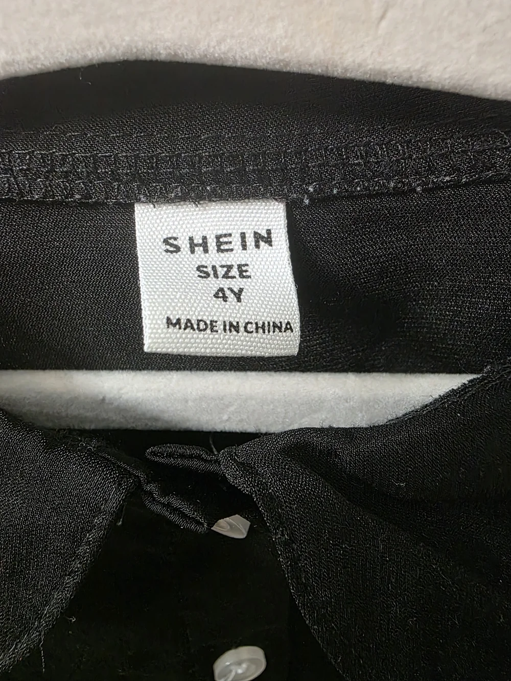 SHEIN girl button